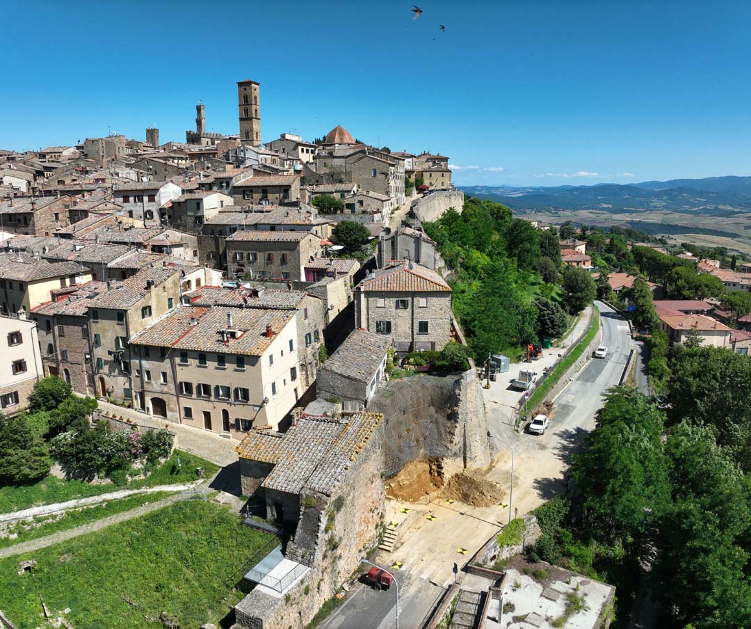 Volterra (PI)